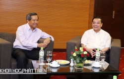 Việt Nam - Lào đẩy mạnh hợp tác về khoa học và công nghệ