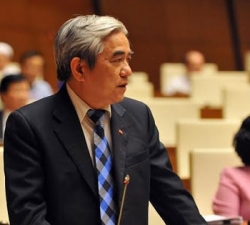 Bộ trưởng Nguyễn Quân trả lời Đại biểu Quốc hội những bất...